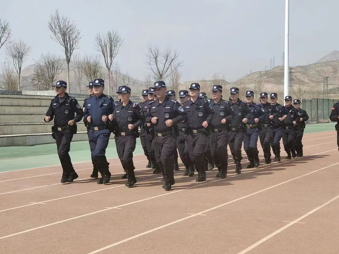 深度解析：中國人民武裝部隊特種警察學?！貞?zhàn)精英的鑄就之路與報考策略