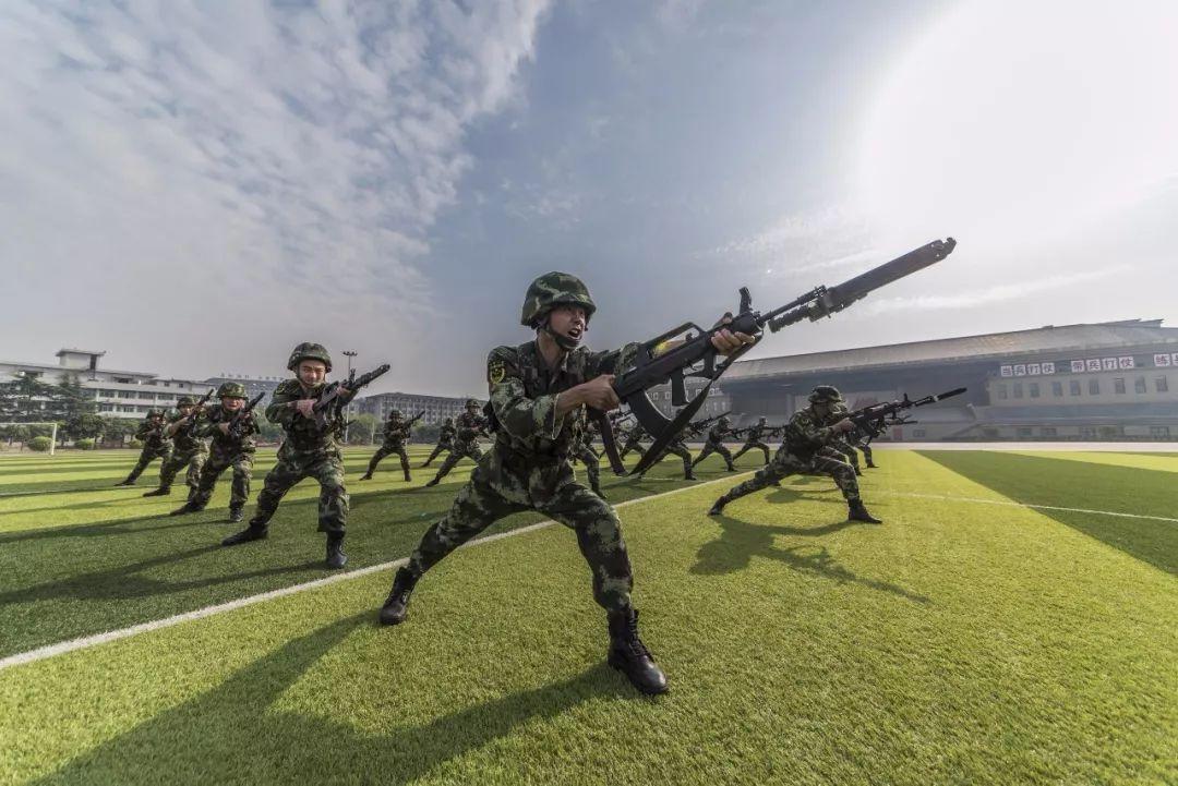 時(shí)光回溯：對(duì)話老兵，探尋中國(guó)人民警察武裝部隊(duì)組建時(shí)間的故事