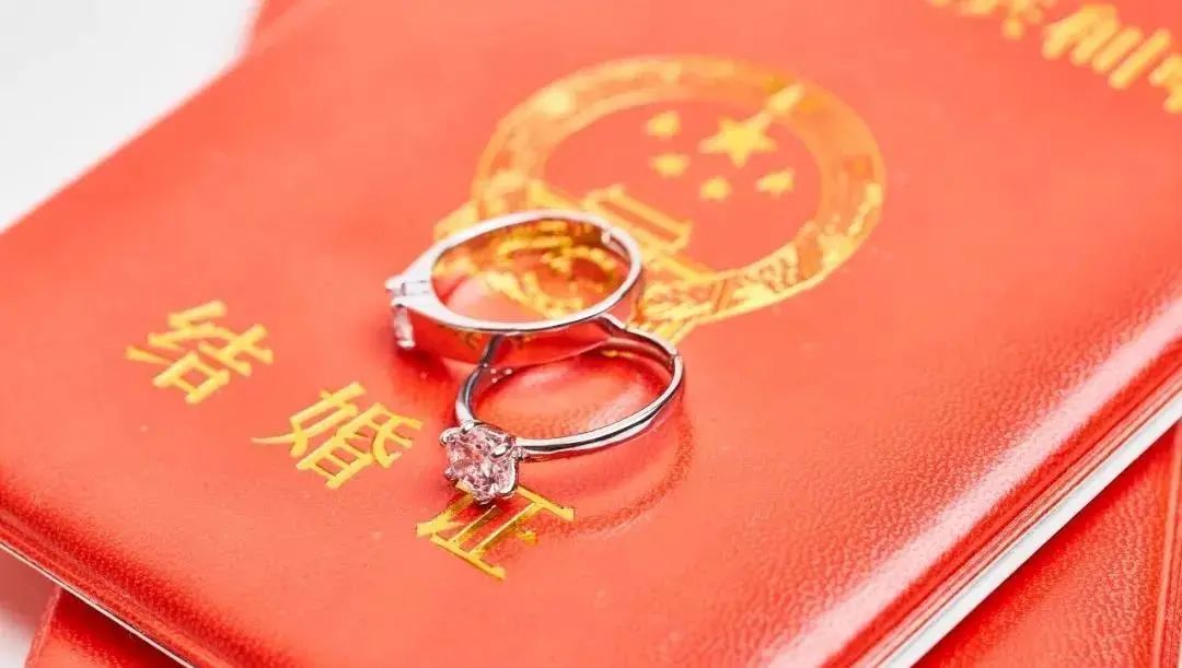 時(shí)光茶敘：探究蔡少芬個(gè)人資料與老公差幾歲的婚姻密碼