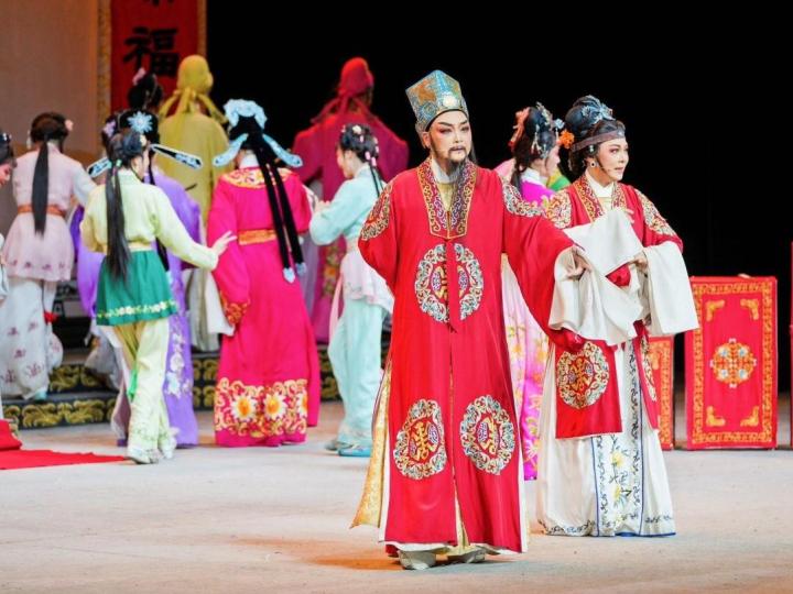 奇遇：穿越時(shí)空的“新奧門(mén)天天開(kāi)好彩大全”秘密解讀