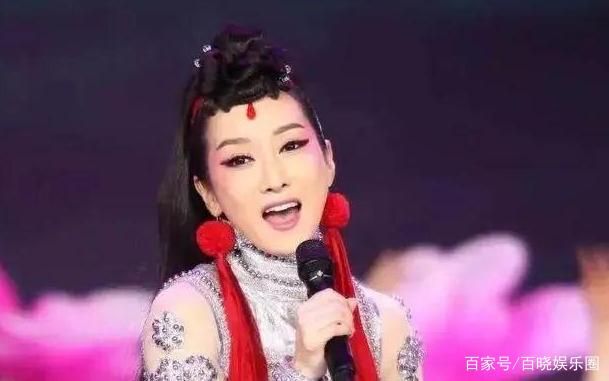 特寫(xiě)訪談：多元勾勒薩頂頂什么水平？音樂(lè)跨界與藝術(shù)探索的深度解析
