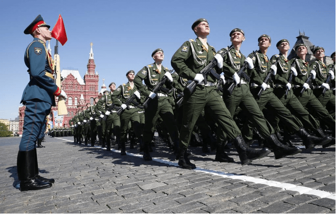 深度解析:史上最震撼的閱兵如何鑄就民族豐碑?