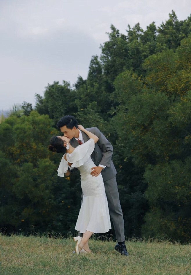結(jié)婚照片尺寸是多少？一份超實(shí)用婚紗照尺寸全攻略深度解析