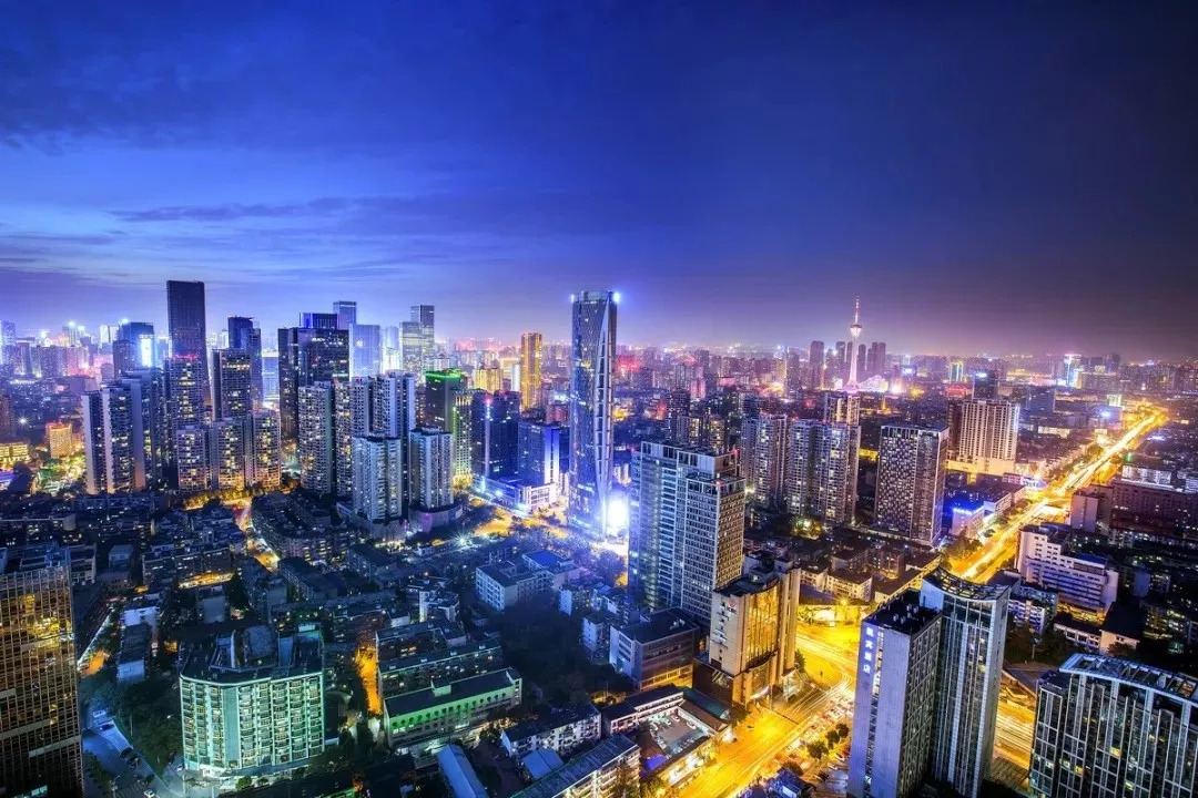 時(shí)空對(duì)話：探秘2025澳門(mén)，解碼“新澳2025澳門(mén)期期準(zhǔn)”