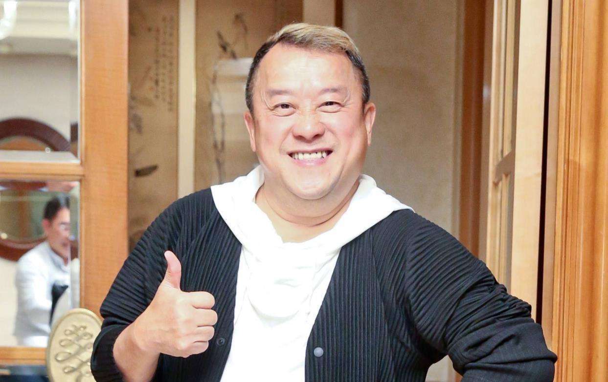 曾志偉個人身高資料深度解析：揭秘真實(shí)數(shù)據(jù)與熒幕故事