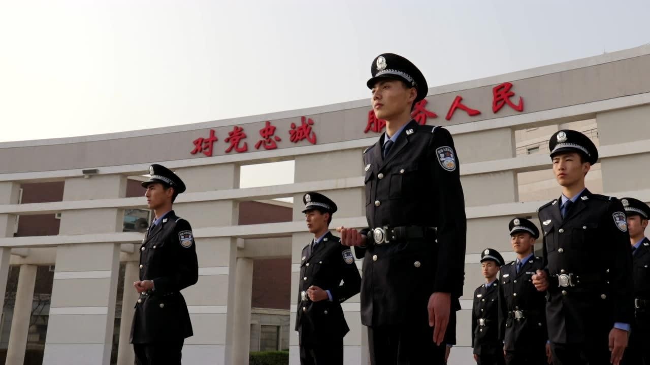 淬火之路:一場(chǎng)關(guān)于報(bào)考中國(guó)人民武裝警察部隊(duì)特種警察學(xué)院的父子對(duì)話