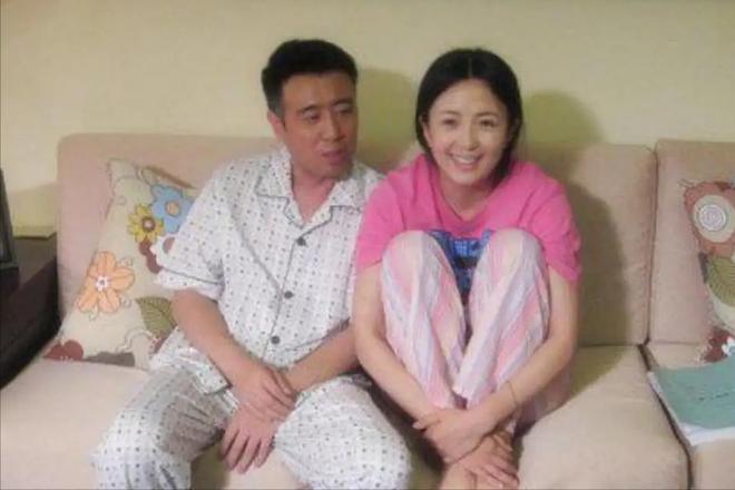 于和偉老婆年齡揭秘：知性女演員的真實年齡與低調(diào)生活