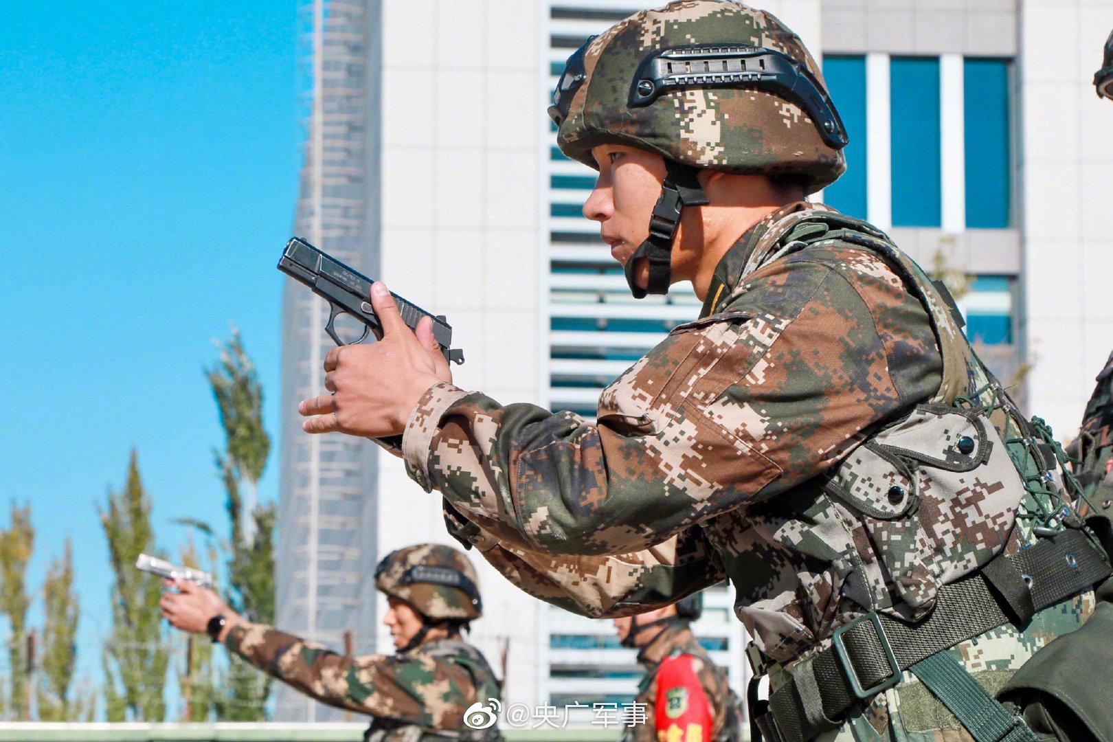 夢想照進現(xiàn)實：那份沉甸甸的中國人民武裝警察部隊特種警察學院錄取通知書奇遇