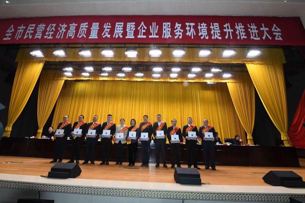新澳全年免費資料大全，探索與收獲，新澳全年免費資料大全，探索之旅與收獲的時刻