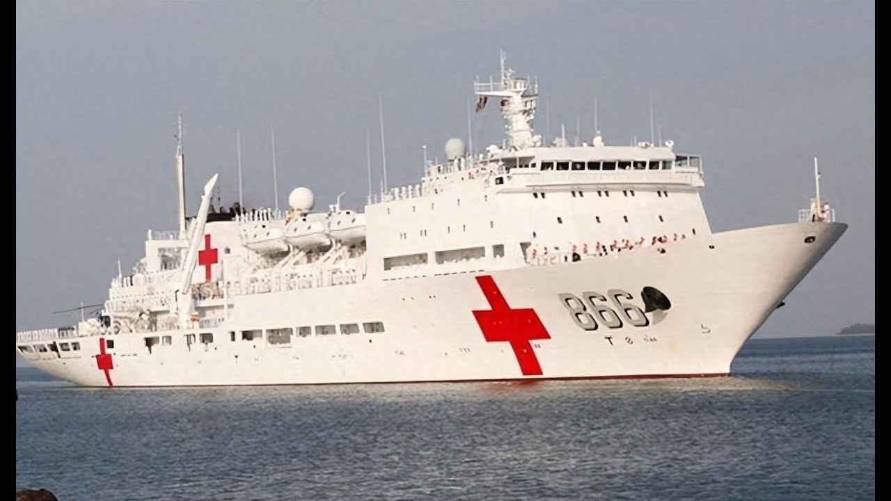 探秘海上巨艦：886軍艦參觀全攻略與深度解析