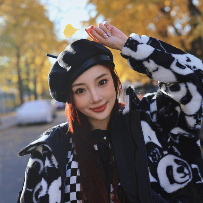 抖音李小璐個(gè)人資料深度解析:全面了解其現(xiàn)狀與發(fā)展趨勢